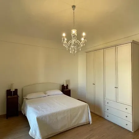 1777 Luxury *